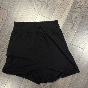 Misguided black ribbed knit Shorts Sz 0